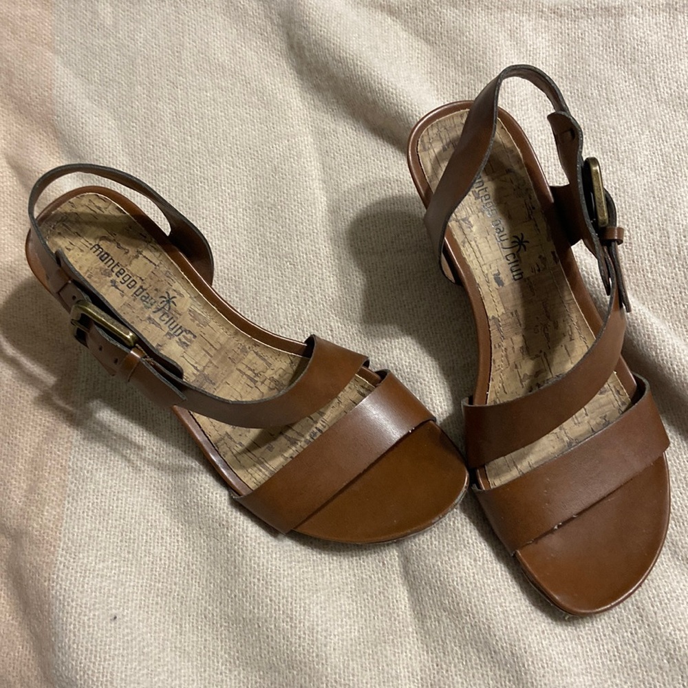Wedge sandals